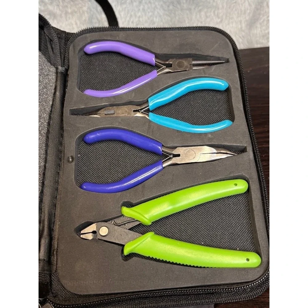 Cousin Jewelry Making Tool Kit 7pc Set Pliers Tweezers Reamer Zippered Case